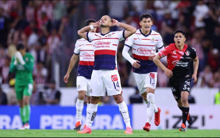 Chivas y Atlas protagonizaron un nuevo Clásico Tapatío, el más antiguo del futbol mexicano, sobre la cancha del Estadio Jalisco. CORTESÍA/ CHIVAS.