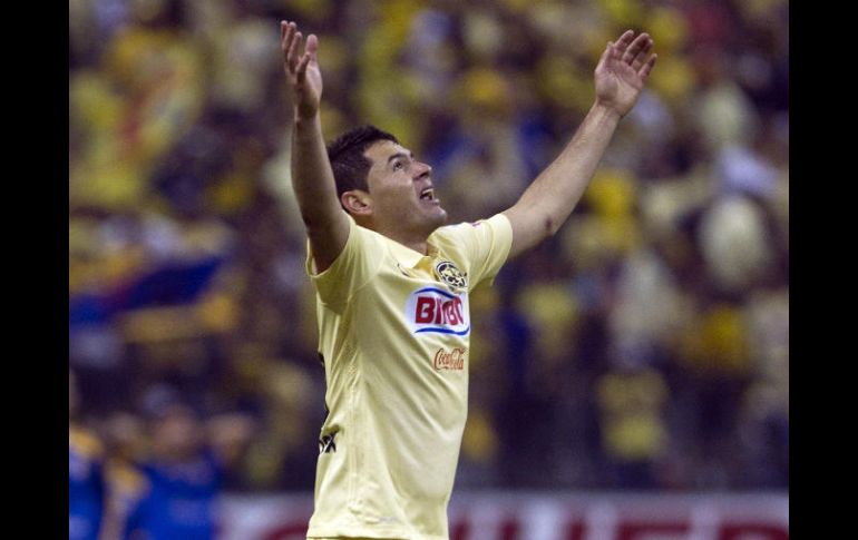 El paraguayo fue sancionado con la inhabilitación por un año en partidos oficiales con el club, junto a una multa de 450 UMAS. AP / ARCHIVO