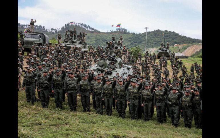 ''El imperio norteamericano se ha quitado la careta para ir ya por la intervención militar'', dijo el ministro de defensa venezolano. EFE / M. Gutiérrez