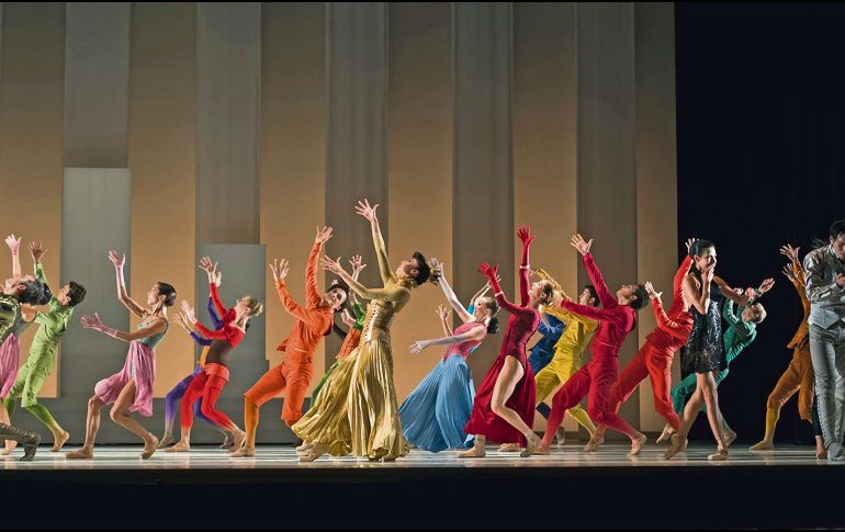 Les Ballets de Monte-Carlo presen ta una visión moderna de la obra clásica